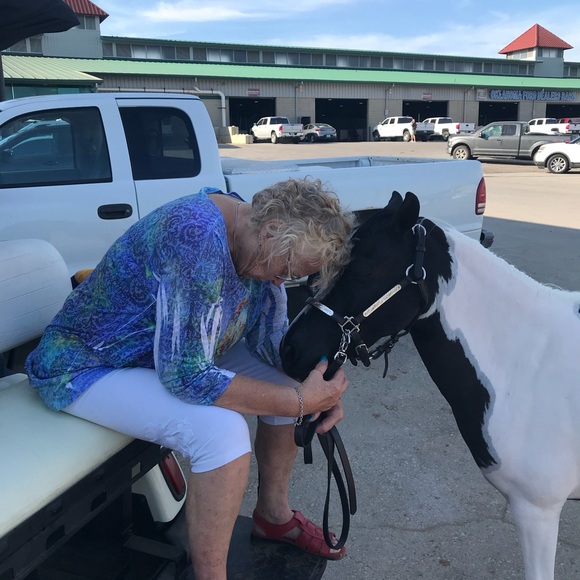 Meet your Posher, Sarah - Picture 2 of 3